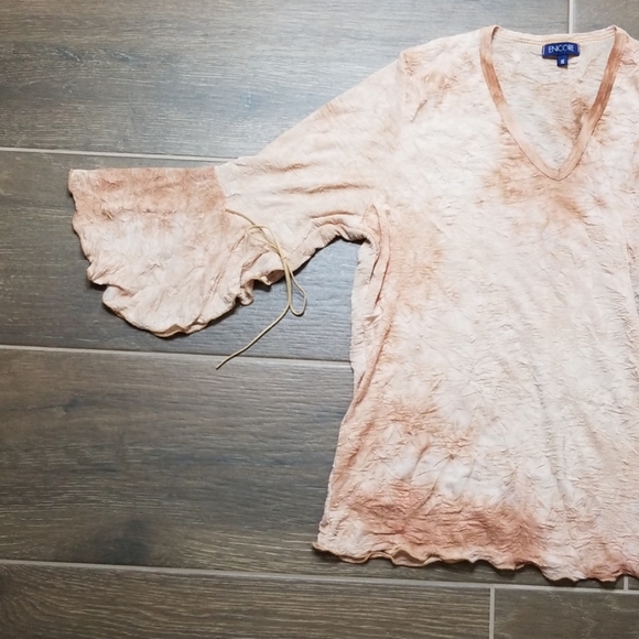 Encore Top - Picture 6 of 8